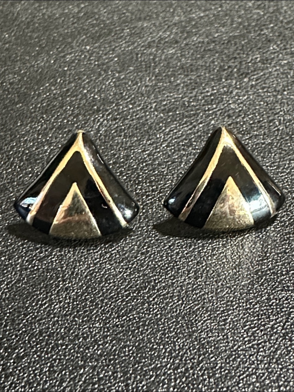 Vintage Avon Gold Tone Black Enamel Triangular Post Back Earrings
